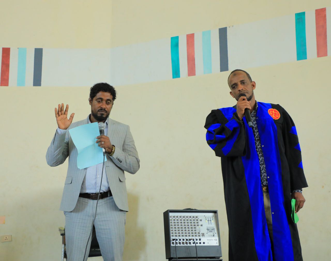 የቀቤና ልዩ ወረዳ የህዝብ ተወካዮች ም/ቤት አቶ መሀመድአሚን በደዊ የቀቤና ልዩ ወረዳ ዋና አስተዳዳሪ በማድረግ ሾሟል።